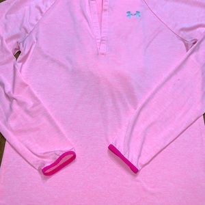 Under Armour Pullover Hoodie Medium